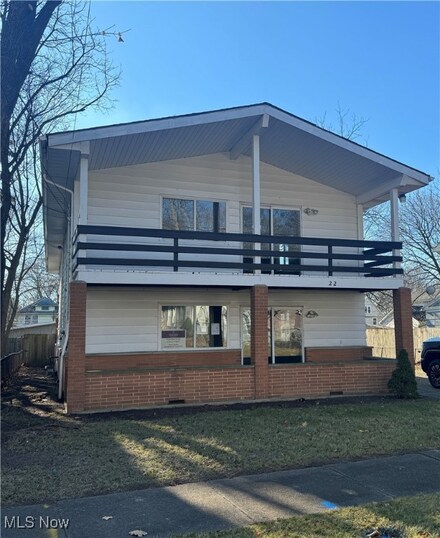 22 W York St, Akron, OH 44310