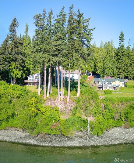 310 Tala Shore Dr, Port Ludlow, WA 98365
