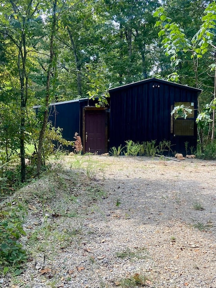295 S Summit Ridge Dr, Williford, AR 72482