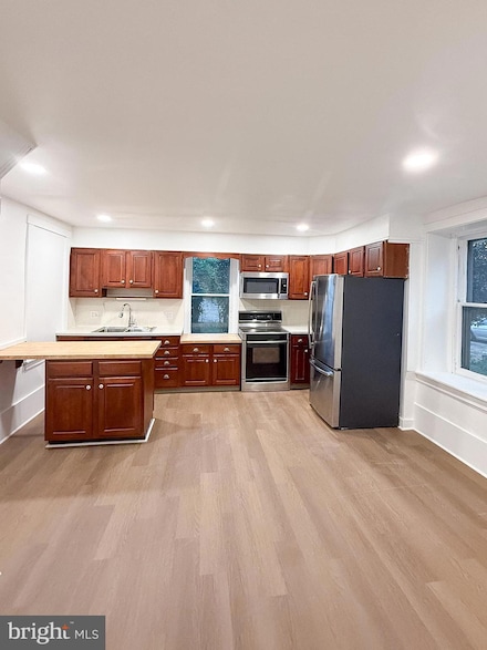 2928 Lincoln Hwy E, Gordonville, PA 17529