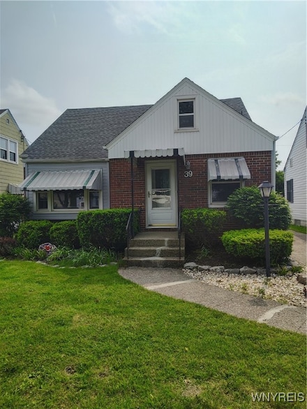 39 Manning Rd, Buffalo, NY 14226