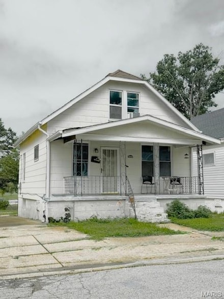 4666 Tesson St, Saint Louis, MO 63116