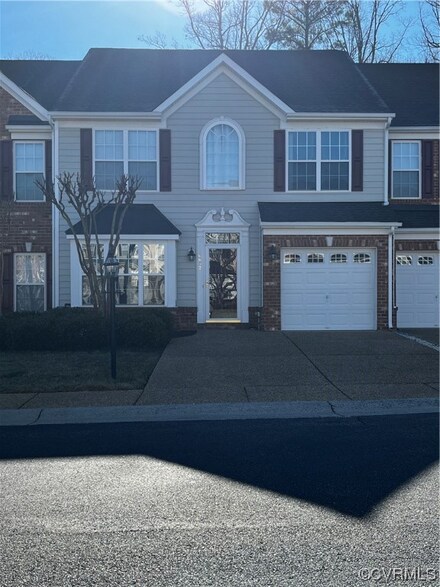 6032 Eagles Crest Dr, Chesterfield, VA 23832