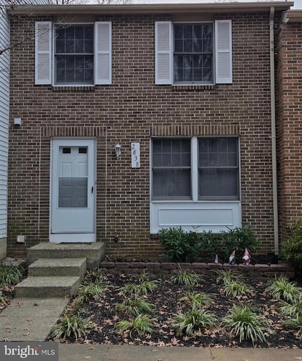 2838 Raymond Ct, Falls Church, VA 22042