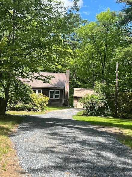 94 Nichols Ln, Charlestown, NH 03603