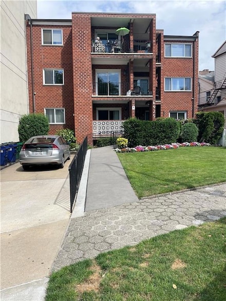 6925 Shore Rd Unit 2B, Brooklyn, NY 11209