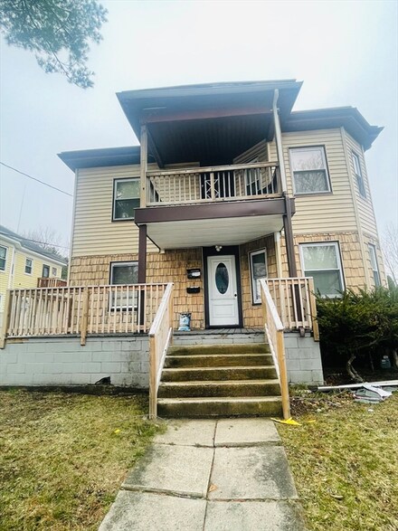 37 Martland Ave, Brockton, MA 02301