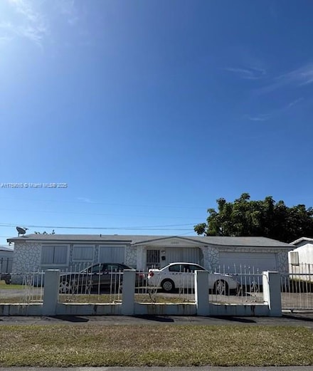 10460 SW 149th St, Miami, FL 33176