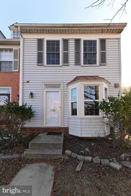 2325 Kevsway Ct, Windsor Mill, MD 21244