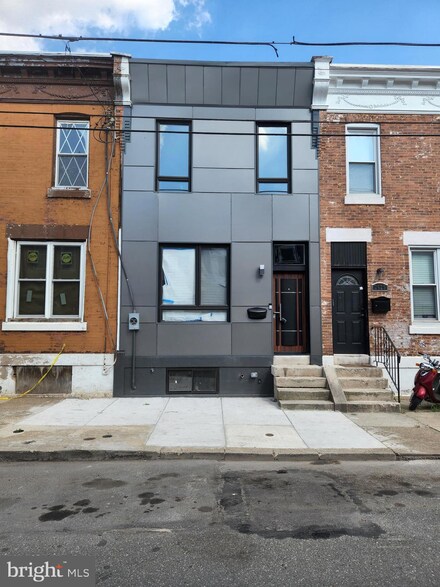 2627 N 31st St, Philadelphia, PA 19132