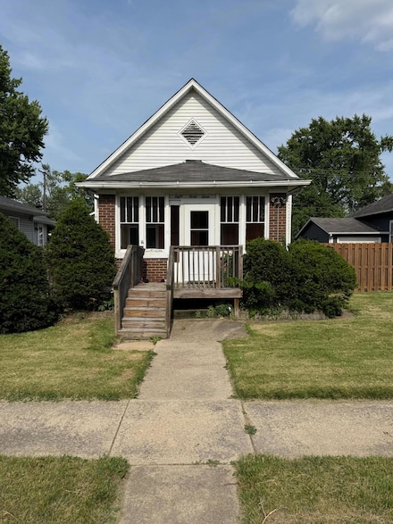 843 Lincoln St, Hobart, IN 46342