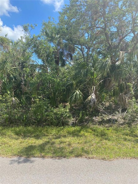 27319 Chinquapin Dr, Punta Gorda, FL 33955