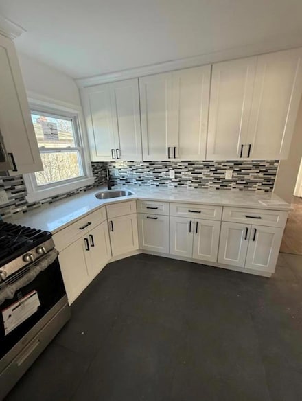 184 E Fulton Ave, Roosevelt, NY 11575