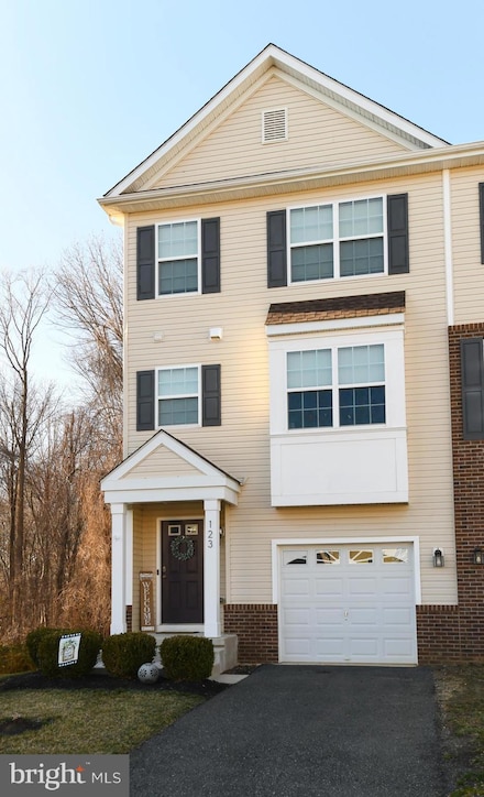 123 Buddy Powell Ln, Wenonah, NJ 08090