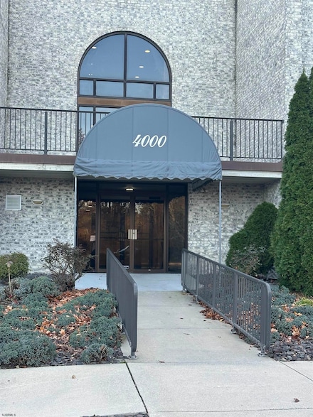 4208 Dolphin Ave, Northfield, NJ 08225