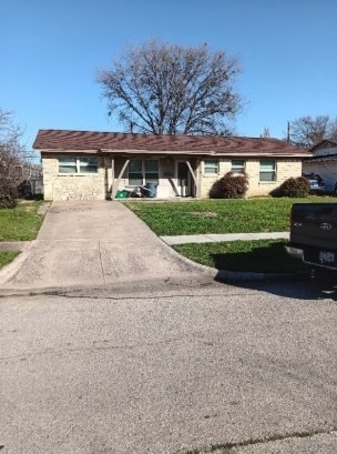 534 Cranbrook Ln, Grand Prairie, TX 75052