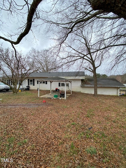 2009 Windy Hill Farm Ln, Zebulon, NC 27597