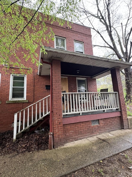 919 Carte St, Charleston, WV 25311
