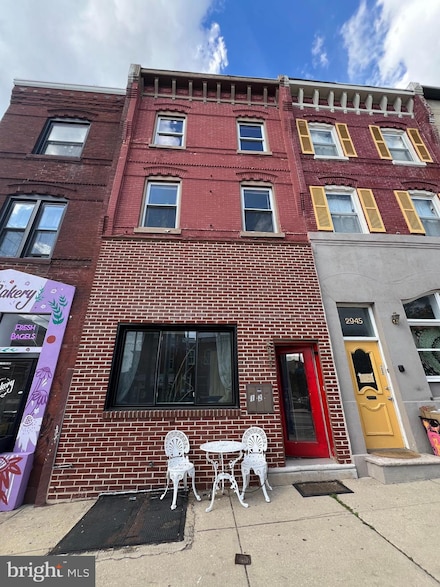 2947 W Girard Ave, Philadelphia, PA 19130