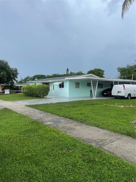 1841 SW 42nd Terrace, Fort Lauderdale, FL 33317