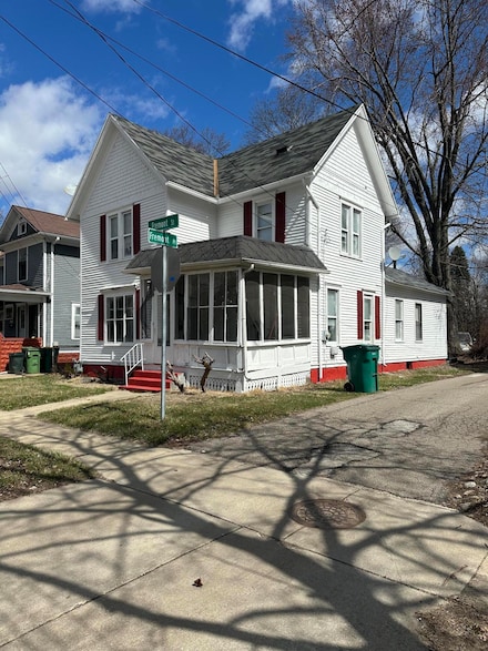 114 Fremont St, Battle Creek, MI 49017