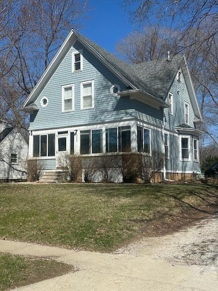 3223 West St, Ames, IA 50014