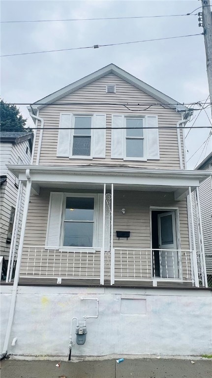704 Ohio Ave, Glassport, PA 15045