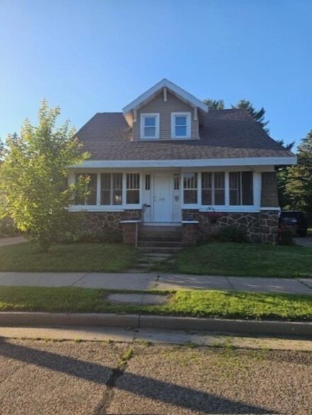 1740 Briggs St, Stevens Point, WI 54481