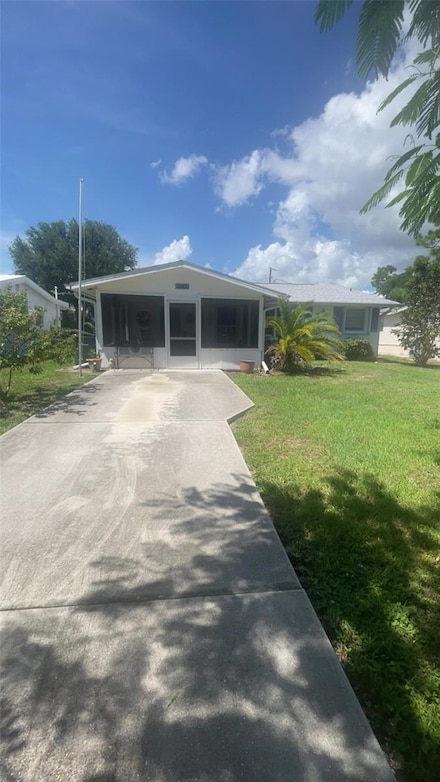 230 E Fray St, Englewood, FL 34223