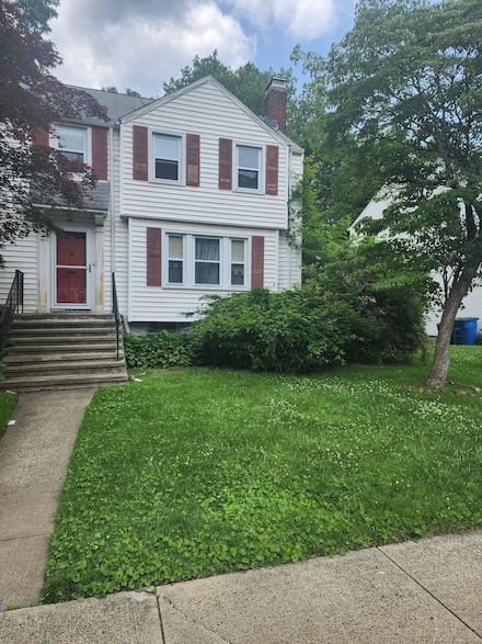 59 Judwin Ave, New Haven, CT 06515