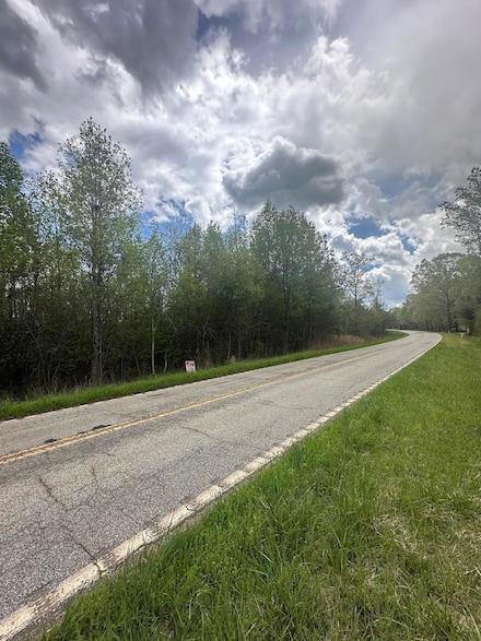 2508 Peachtree Rd, Chesnee, SC 29323