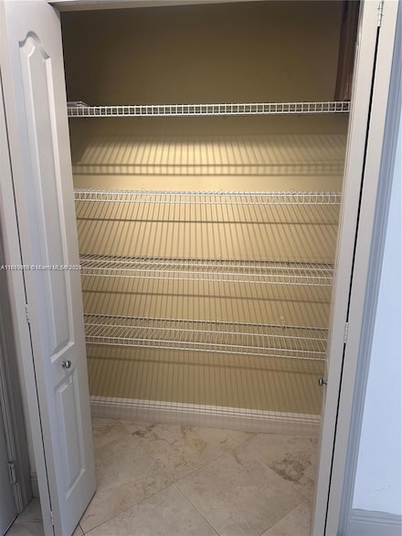 2400 SW 27th Ave Unit 406, Miami, FL 33145