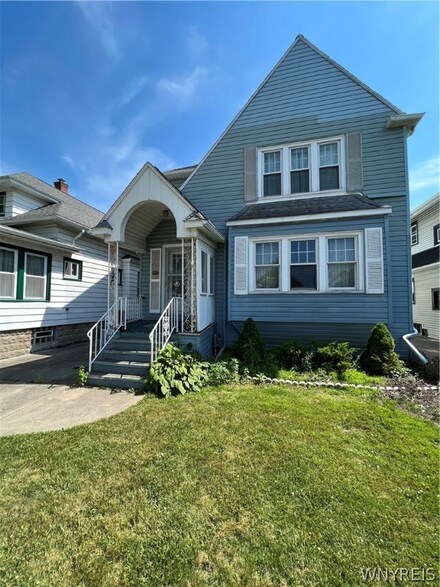 200 Mang Ave, Buffalo, NY 14217