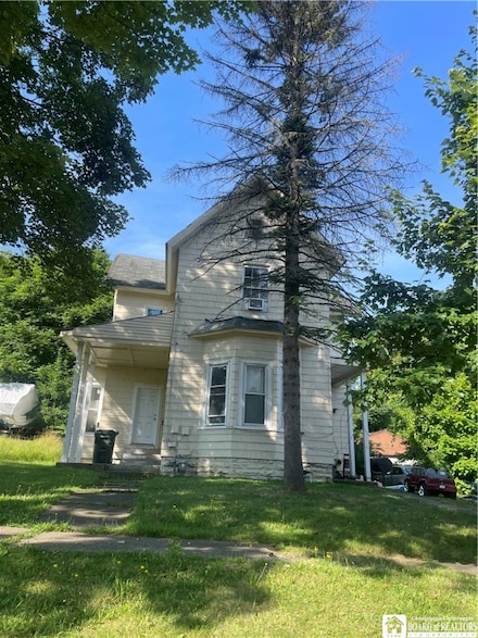 51 Fairmount Ave, Jamestown, NY 14701