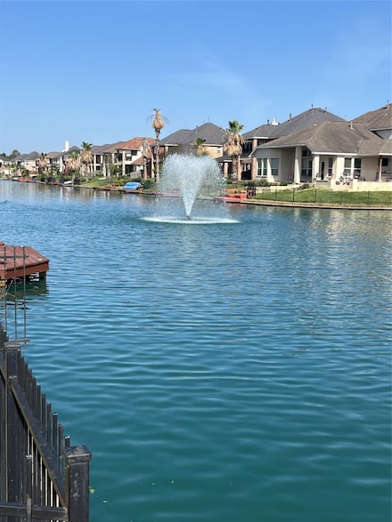 17926 Harbour Bridge Point Dr, Cypress, TX 77429