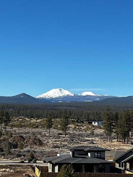 62677 NW Woodsman Ct Unit Lot 21, Bend, OR 97703