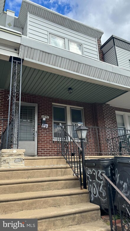4071 Higbee St, Philadelphia, PA 19135