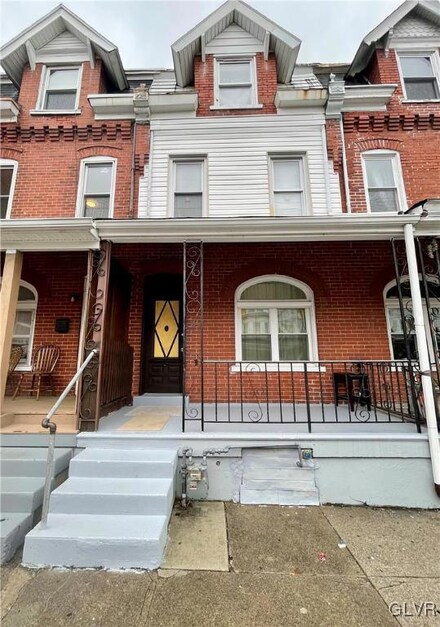 617 N 9th St, Allentown, PA 18102