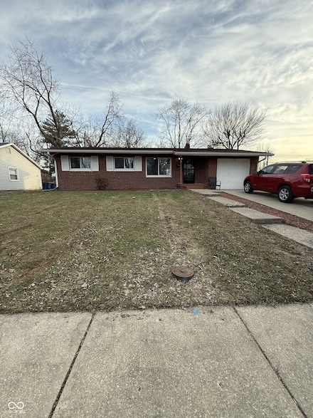 7307 E 49th St, Indianapolis, IN 46226