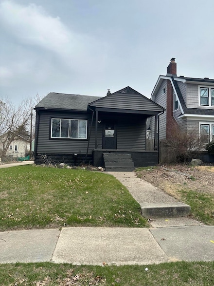 506 Hilldale Dr, Royal Oak, MI 48067