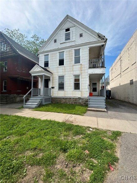 1644 Lincoln Ave, Utica, NY 13502