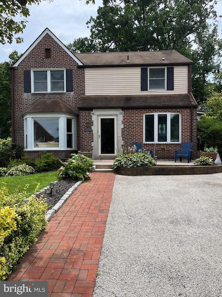 1705 Green Valley Rd, Havertown, PA 19083