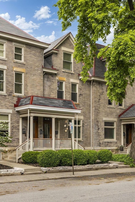 48 Buttles Ave, Columbus, OH 43215