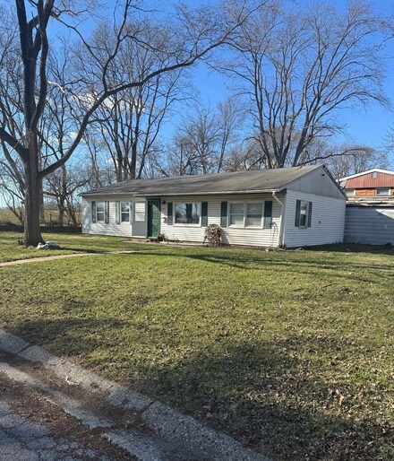 2406 E Illinois St, Urbana, IL 61802