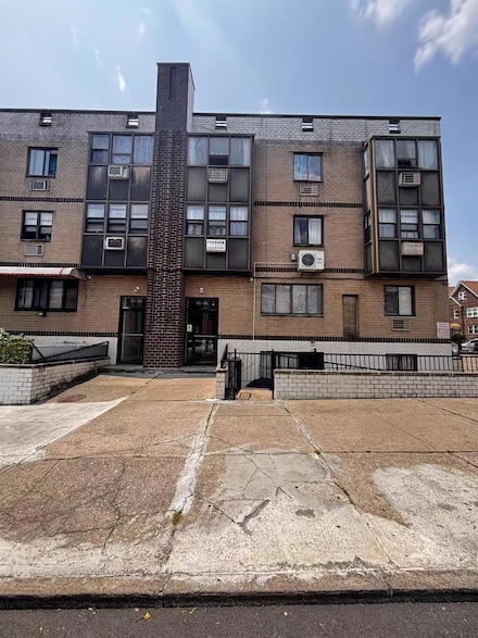 45-06 80th St Unit 3C, Elmhurst, NY 11373