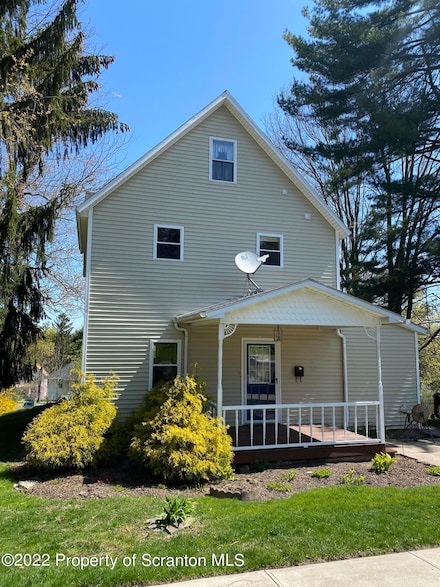 223 Midway Ave, Clarks Summit, PA 18411