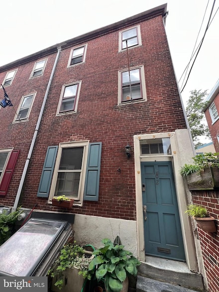 502 S Hancock St, Philadelphia, PA 19147