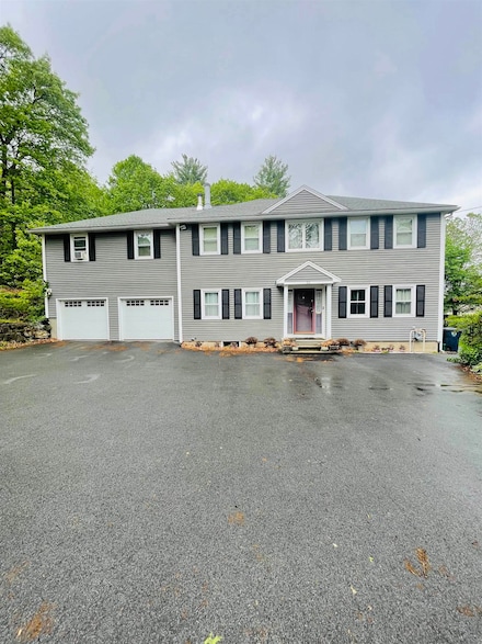 93 Harris Rd, Nashua, NH 03062