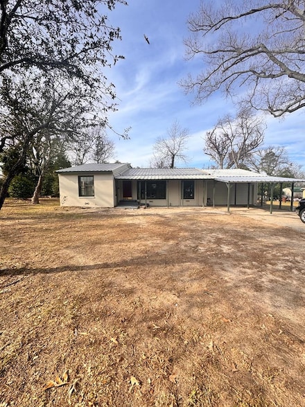 404 Lindsey Ln, Athens, TX 75751