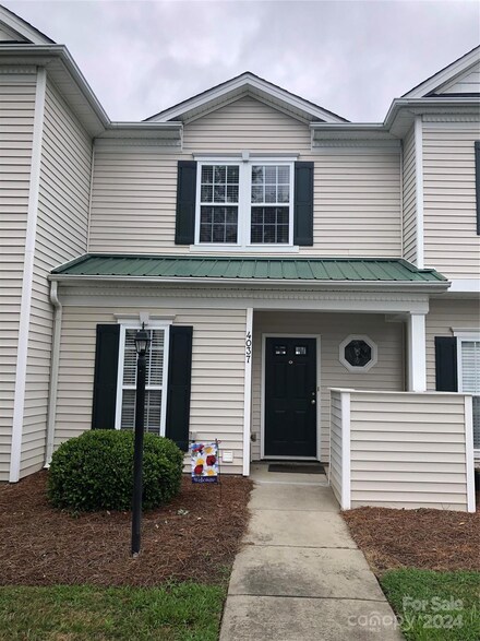 4037 Center Place Dr Unit 143, Harrisburg, NC 28075